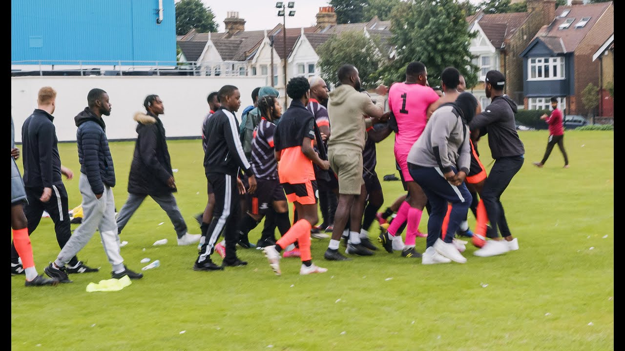 DODGY REFEREE IN AN INTENSE NEWHAM DERBY | VS EASTWAY FC