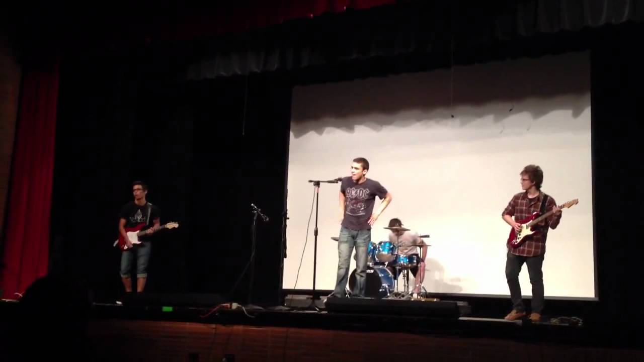 Eagle Idol Medley