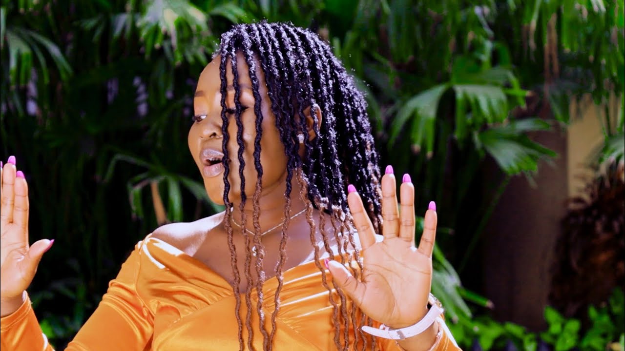 MAJINA MAZURI KIKUYU VERSION/MARITWA MOTHE MATHAKA BY ALICE MUGURE COVER