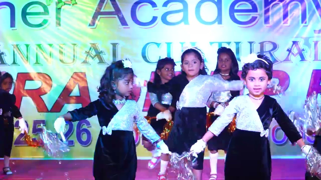 Get On The Floor | UKG GIRLS | Group Dance | GradeUp Fest - 2026
