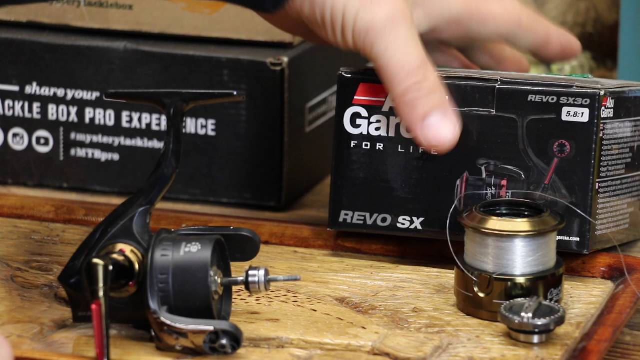 Abu Garcia Revo Spinning Reel / Loose Bail