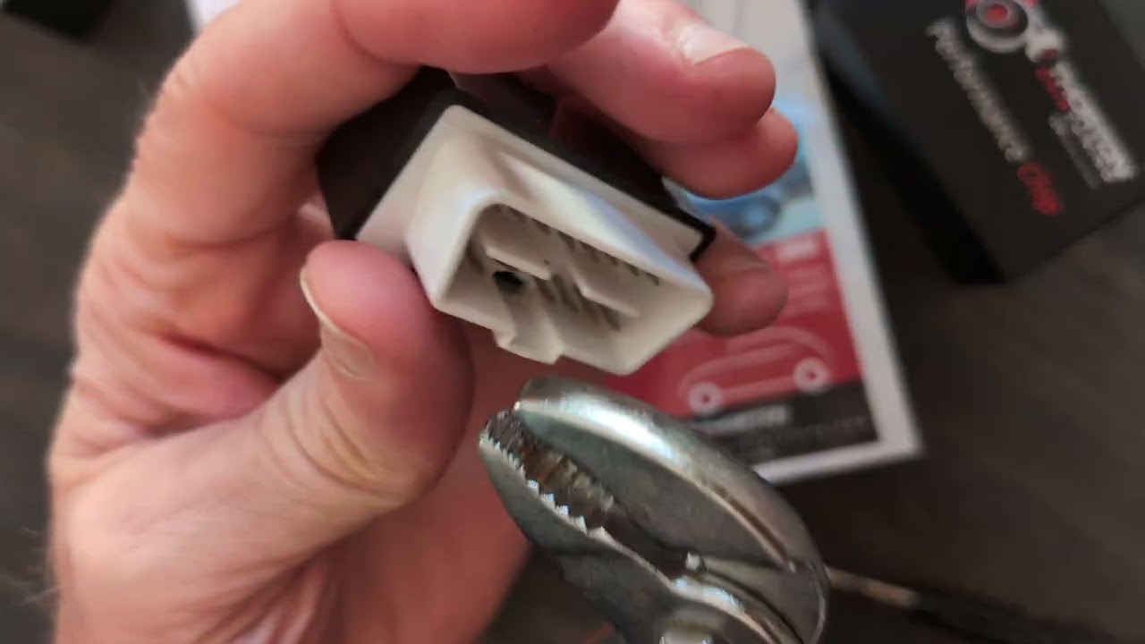 Opening a Thorton chip tuning performance module to see what's inside? Anyone get a boost in MPG/HP?