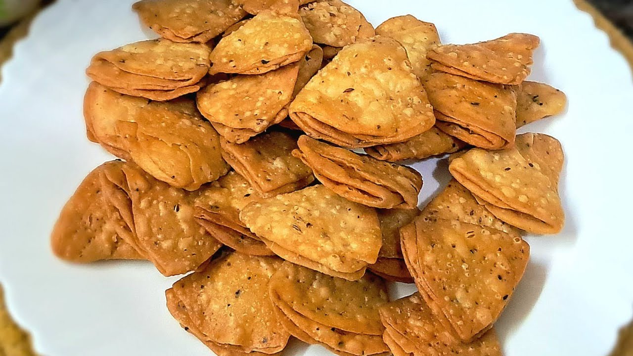 Holi Ki Special Khasta Mathri | एक बार बनाओ, बार-बार खाओ! | Super Crispy!