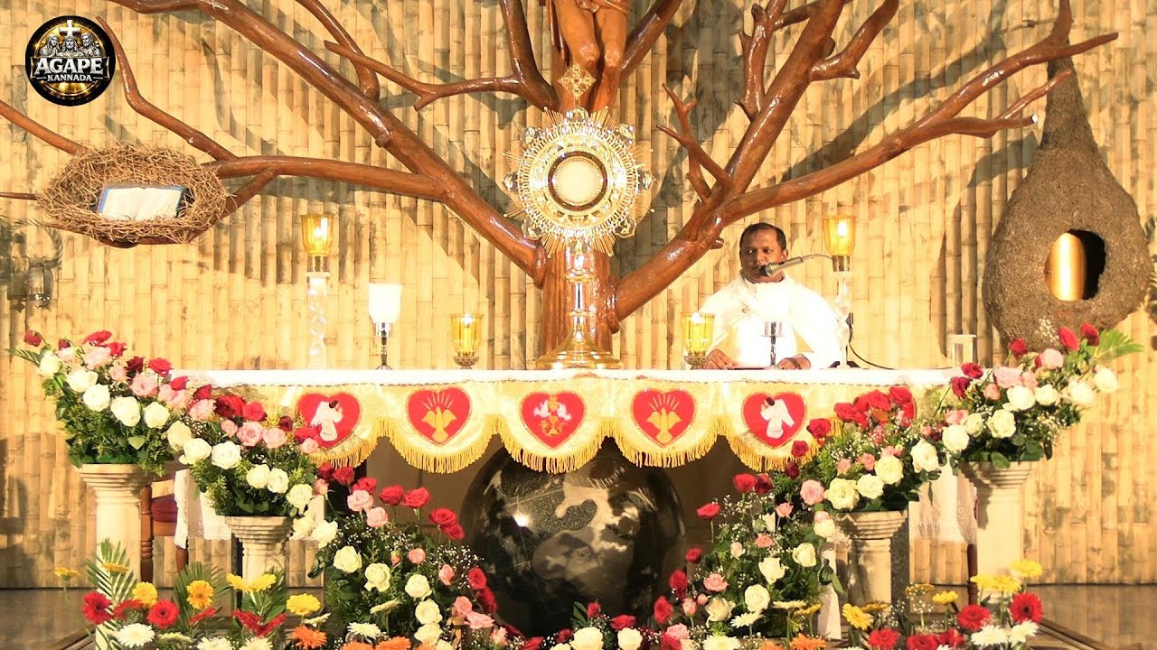 Adoration | Infant Jesus Shrine, Pushpashrama