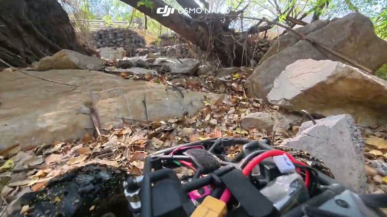 Axial capra fpv #axial #capra #rccar #automobile #ubt10 #offroad #osmonano #rc #4x4 