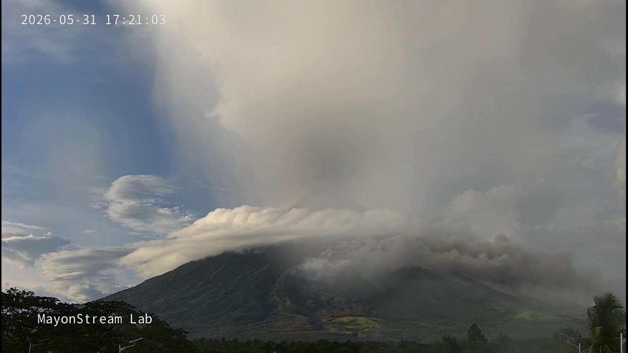 LIVE: [IP camera] Mayon Volcano, PH (South‑Southwest view)