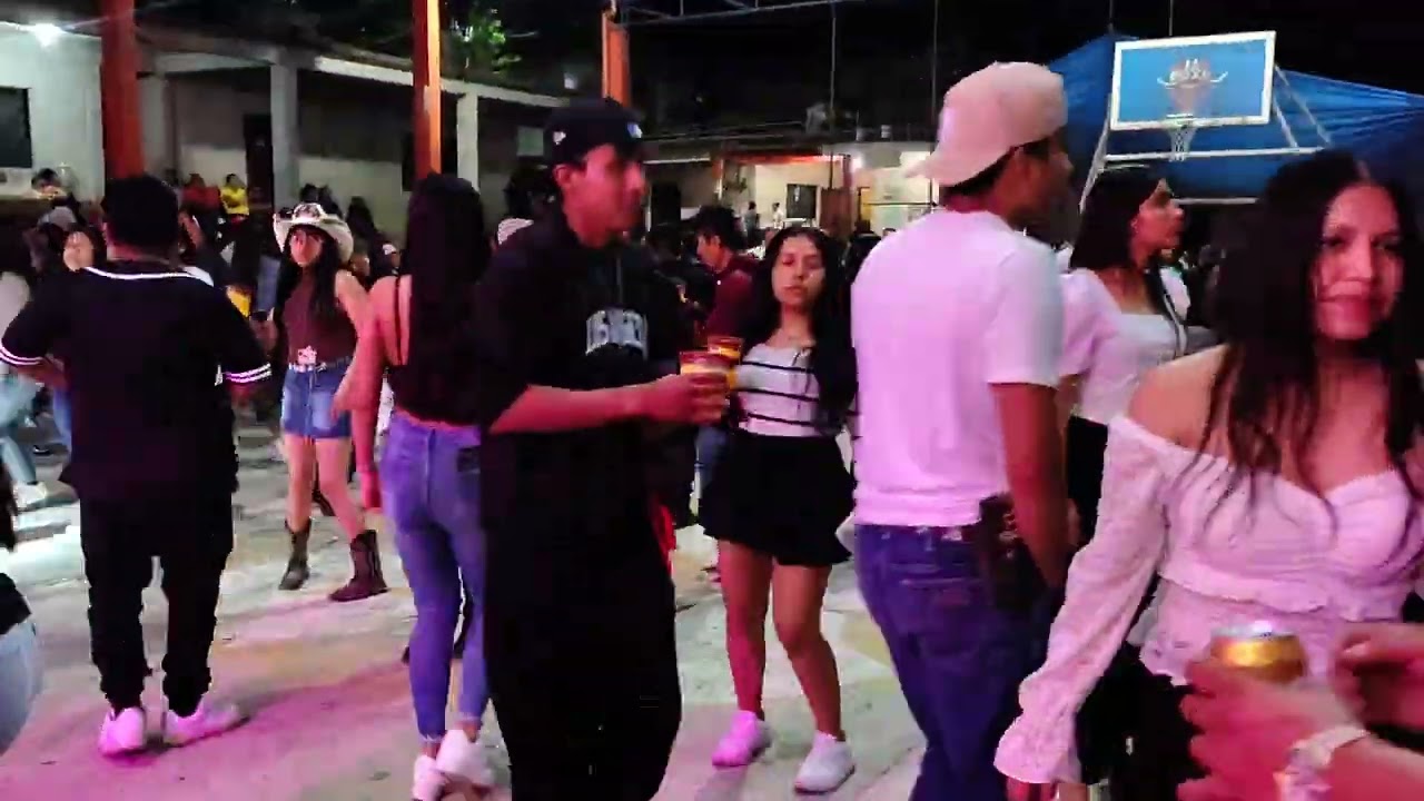 Baile de cierre de carnaval el pozo pantepec 2025.