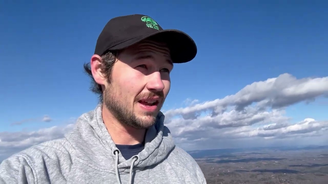 Hiking Hanging Rock State Park in January