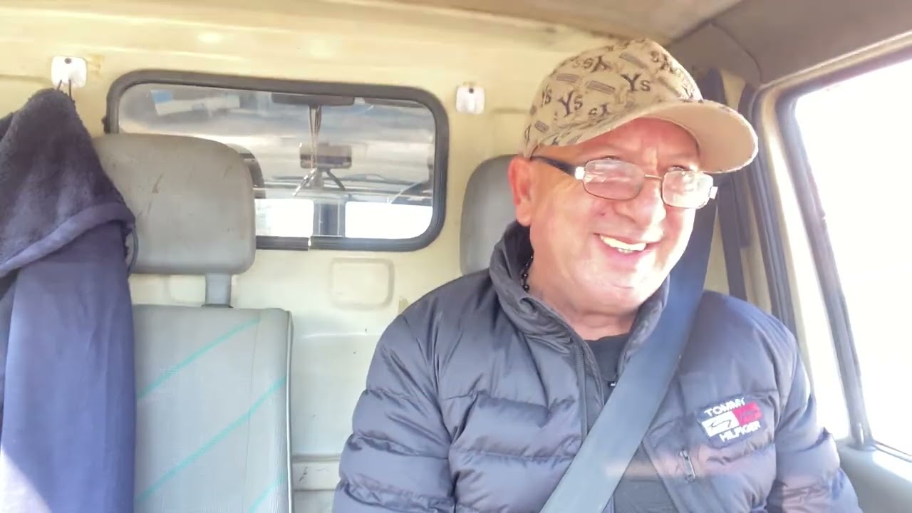 De 8 Martie va urez la mulți ani Doamnelor și Domnișoarelor ! La mulți ani Mama ! Multă sănătate !