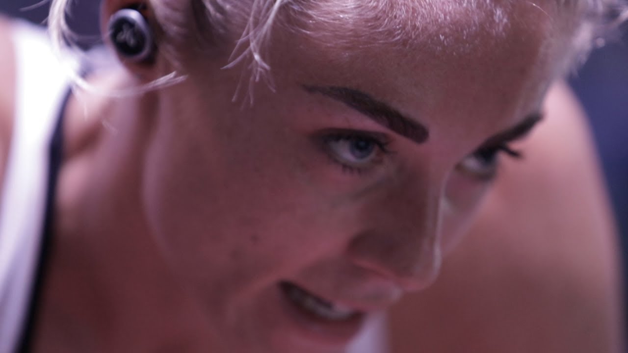 Lucy Charles - Road to Kona | Zwift
