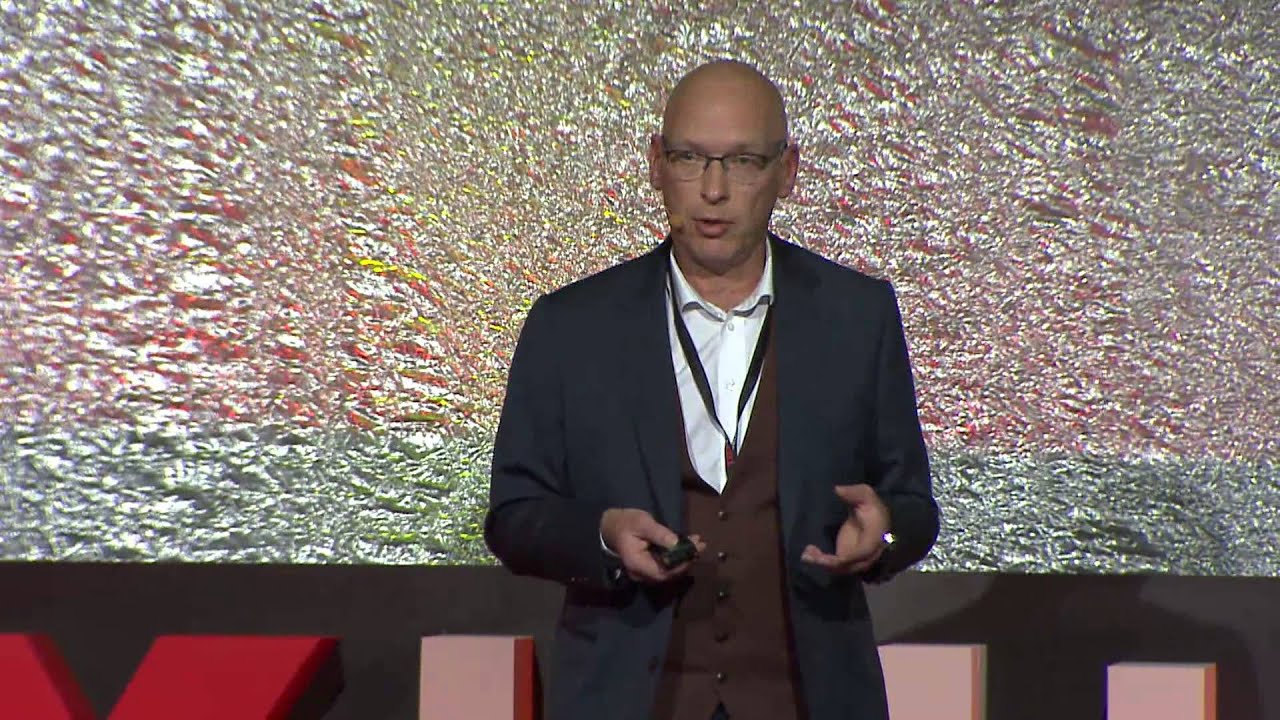 Sense of humor is the key to innovation: Peter Perceval at TEDxUHasselt
