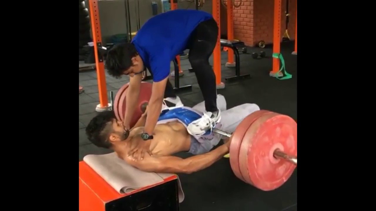 Doing more with weights - mobiefit Fitness Icon Huzefa Talib