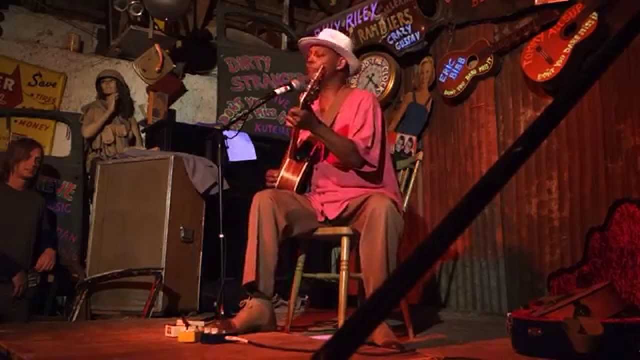 The Cape - Eric Bibb at Kuten Fårö 2015-08-11