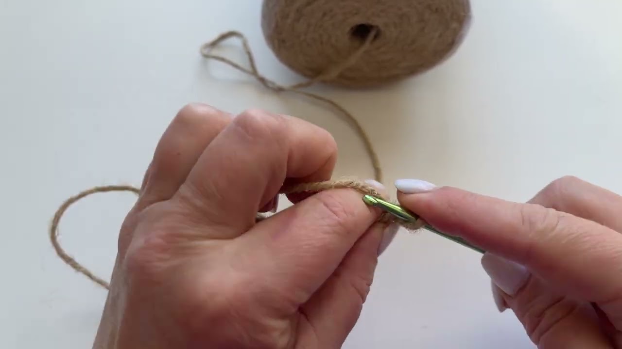Jute Chain Stitches / Джутовые воздушные петли.