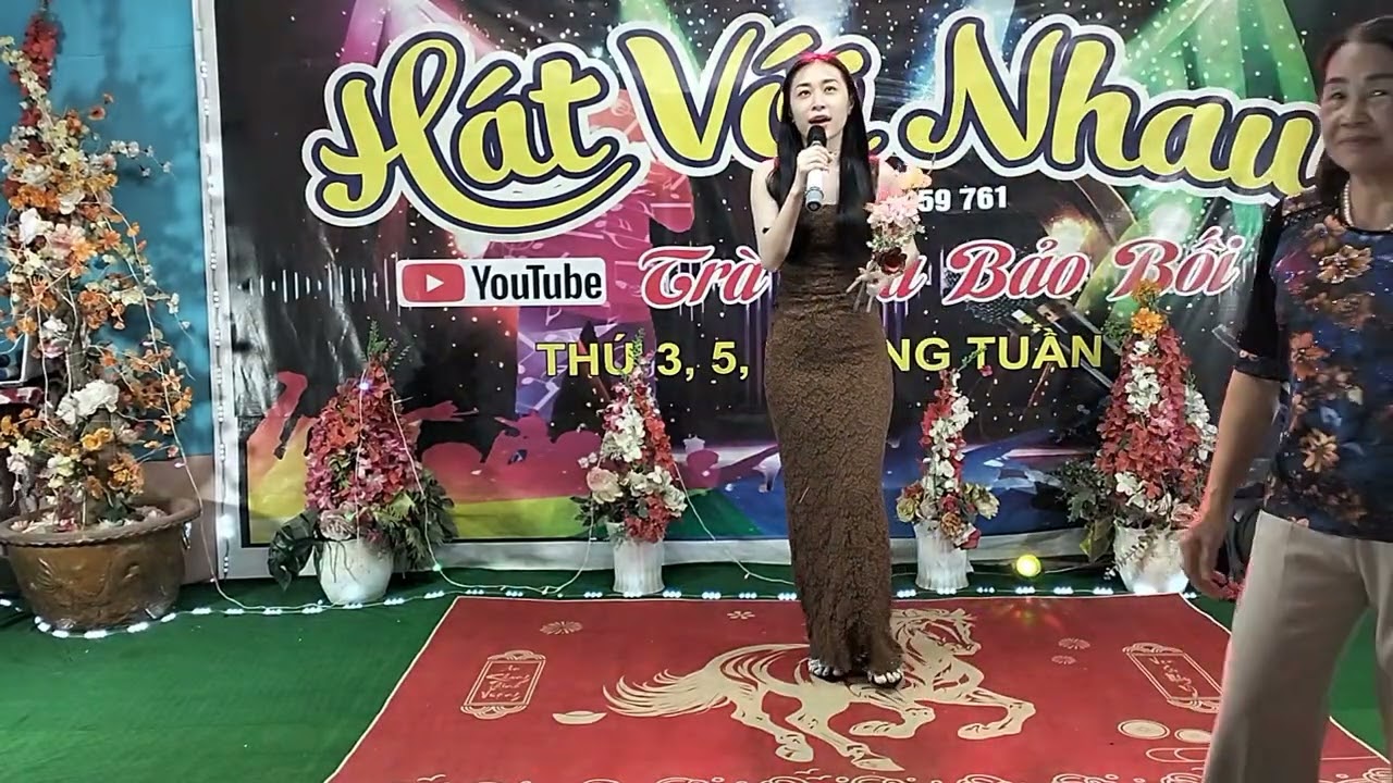 Sao Anh Ra đi st Minh Vy trình bày Tuong Vy Đại diện chương trình hát với nhau tại kênh Youtube 