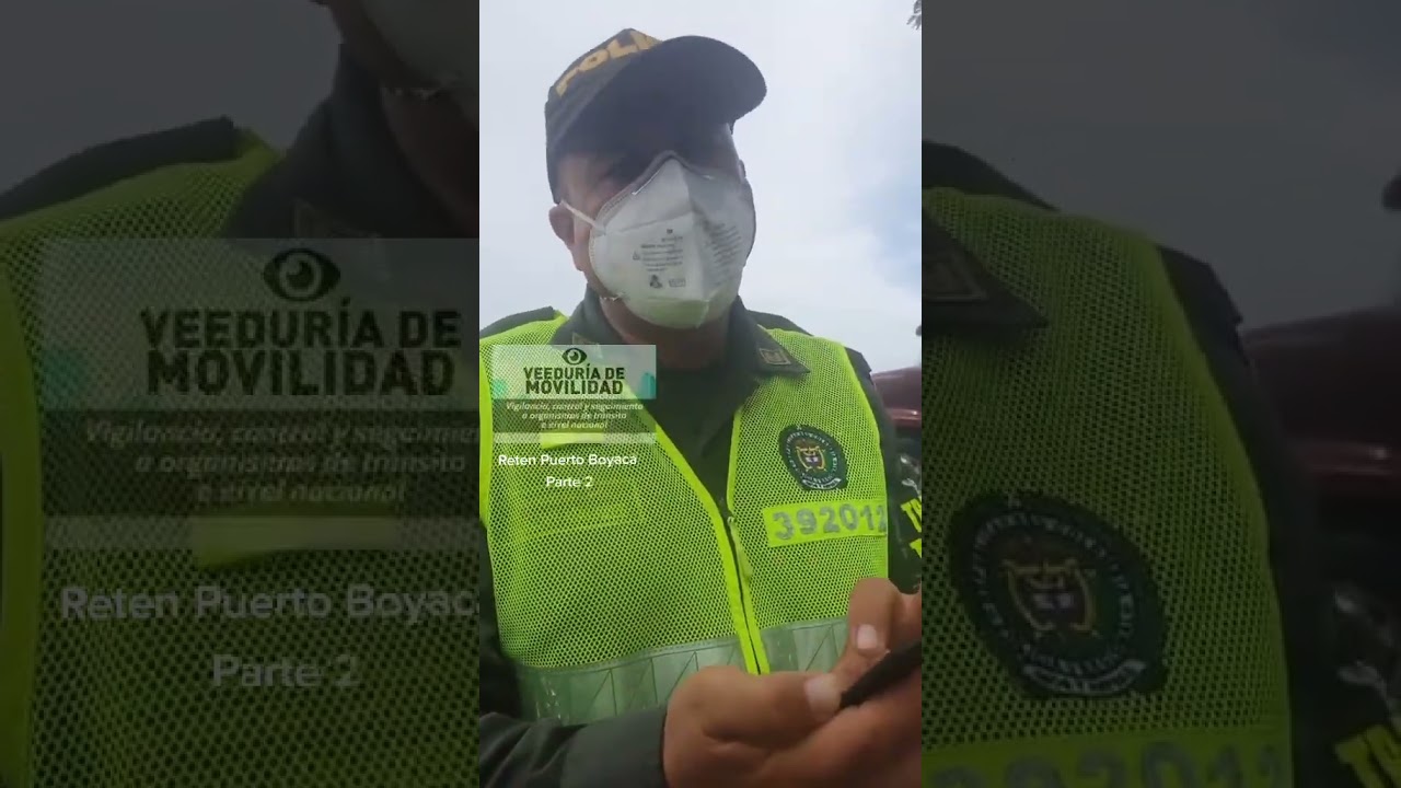 El Veedor Ivan Cardona le explica a un Intendente Jefe que no hay ley que obligue a portar la cedula