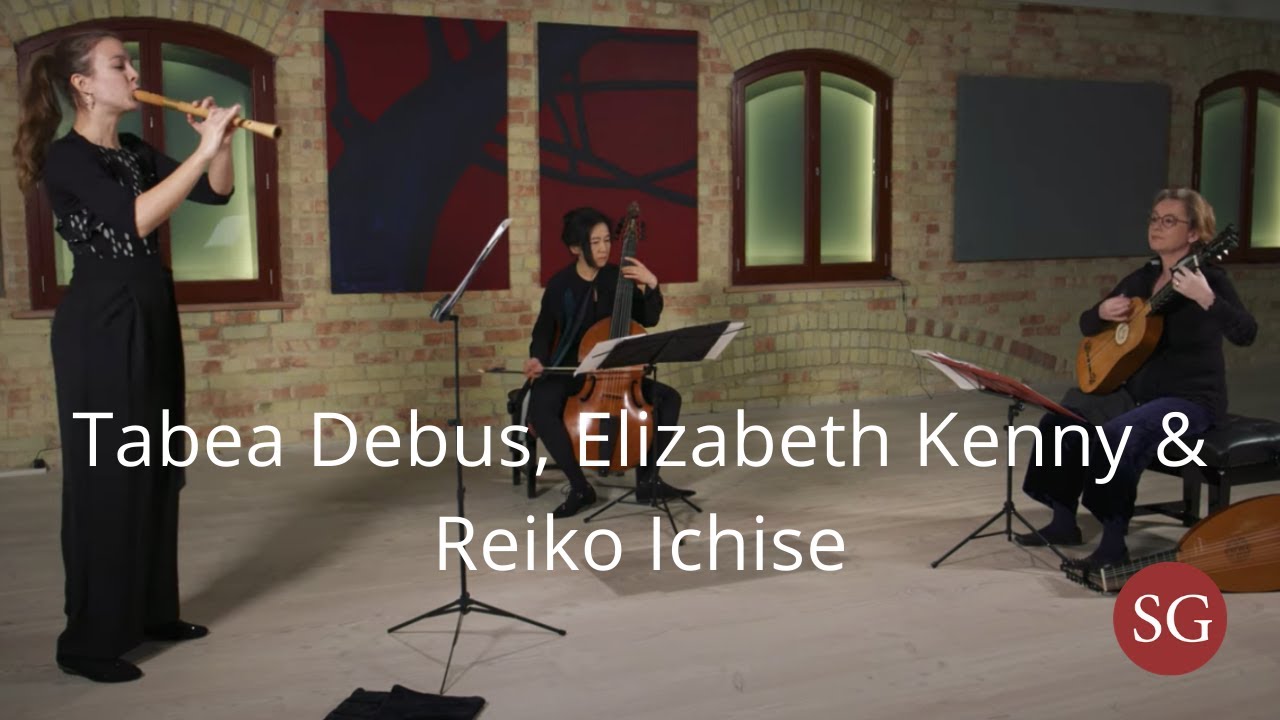 'Ohrwurm' selection performed by Tabea Debus, Elizabeth Kenny, Reiko Ichise