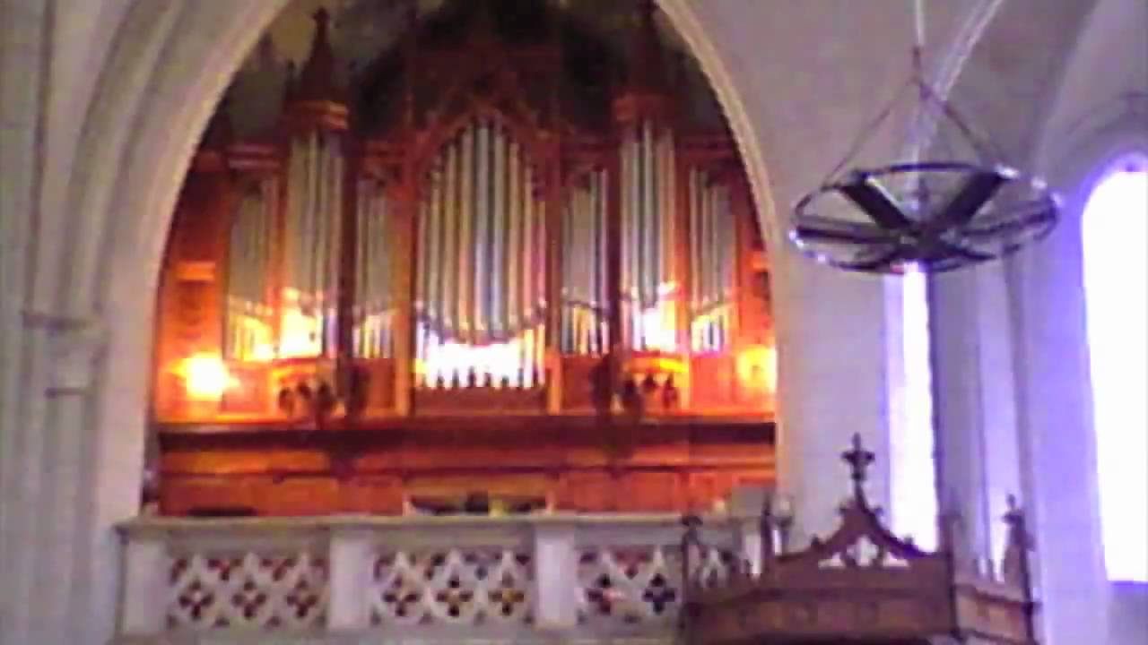 34 Pipe organ, Temple du Salin, Toulouse, France