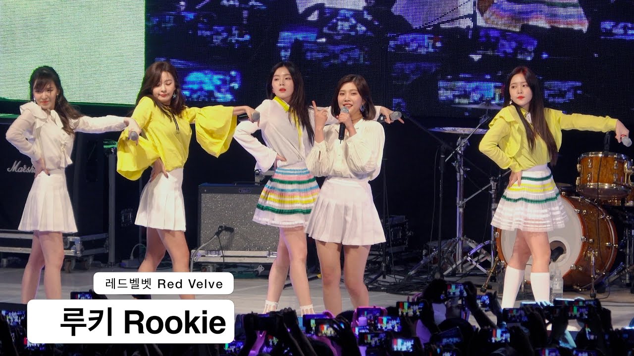 레드벨벳 Red Velvet (5인 완전체)[4K 직캠]루키 Rookie@170519 Rock Music