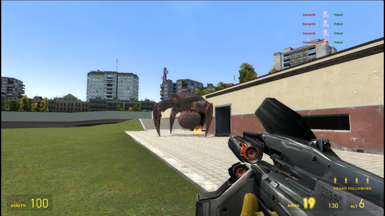 Fighting a giant head crab