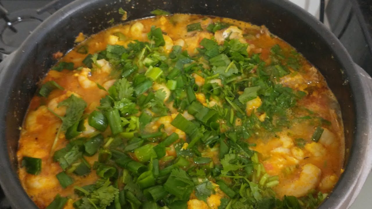 Moqueca de peixe ao molho de camarão (SARDA)