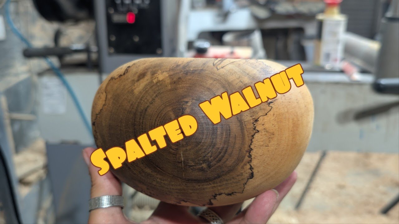 Woodturning | Spalted Walnut piece