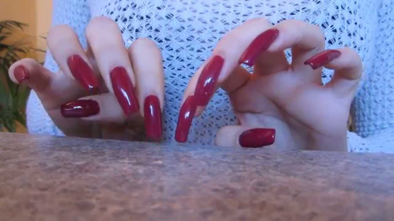asmr: showing my nails and scratching on table