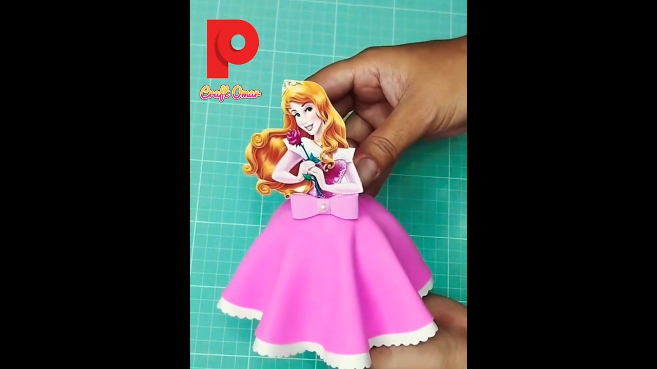 Dulcero Princesa Aurora hecho con botellas pl&aacute;sticas #craft #diy #manualidades