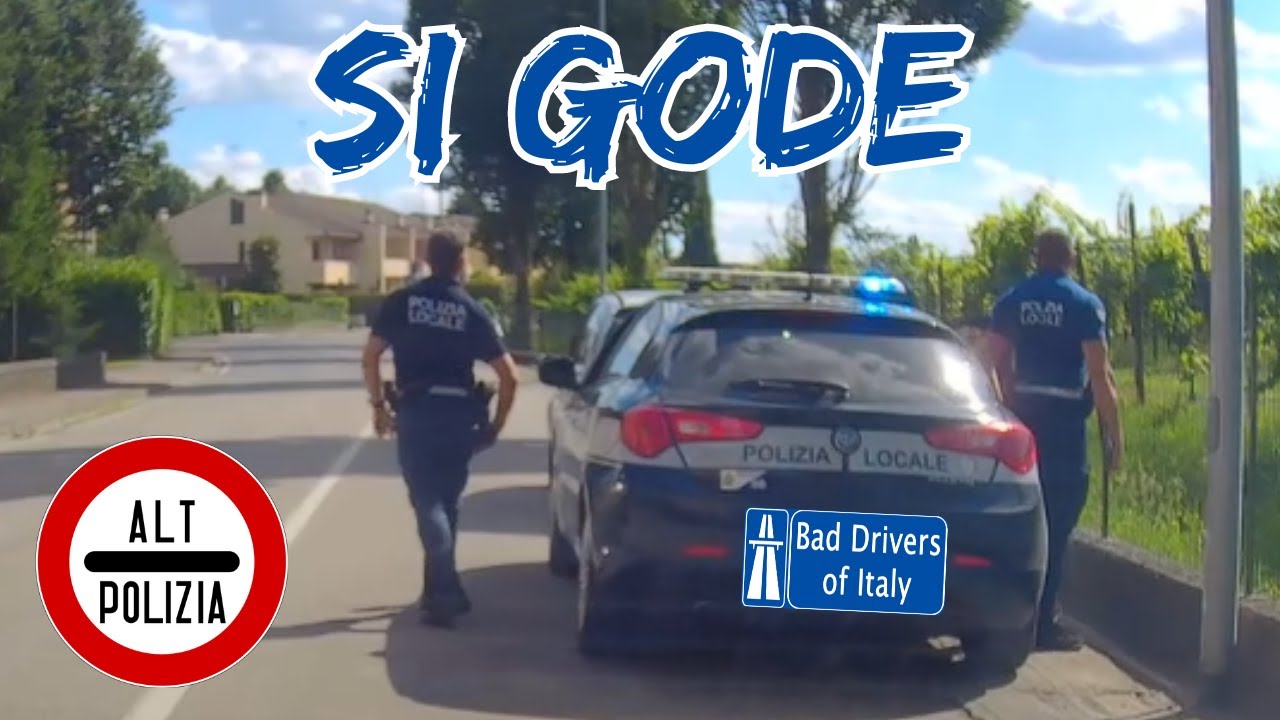 BAD DRIVERS OF ITALY dashcam compilation 9.19 - SI GODE