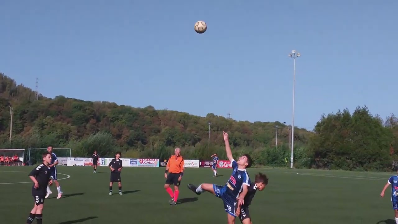 1ÈRE MI-TEMPS OLYMPIC CHARLEROI 2 - MONTIGNIES 0 (1)