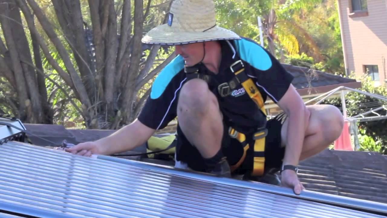Apricus Australia Solar Hot Water Installation Video
