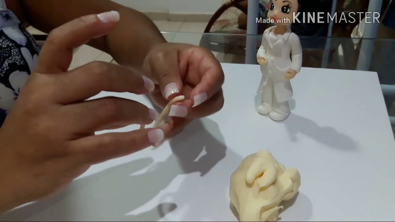 Como fazer cabelos com mechas loiras/POR CLEIDE BISCUIT