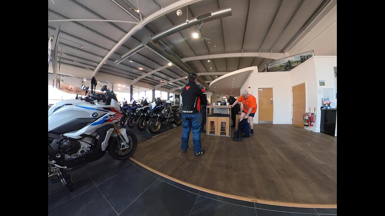 Flapjack and Beans visit BMW Alan Jefferies Shipley