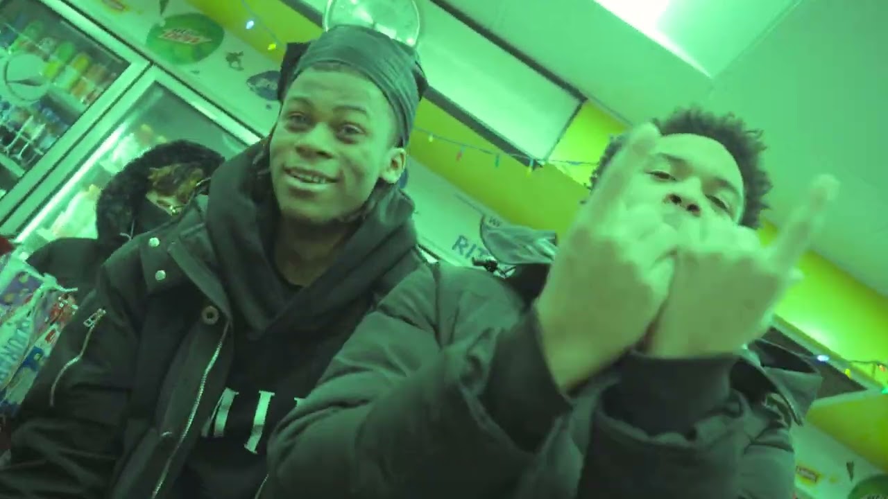 BabyRisk - Walking Wit Chop (Directed By @shotbystot ) Prod.TRAPMONEYBIGGIE