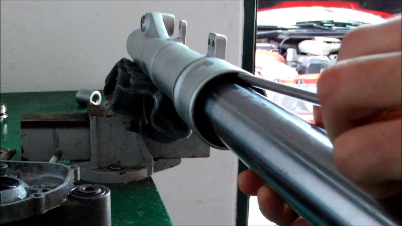Manutenção suspensão yamaha dtr 125