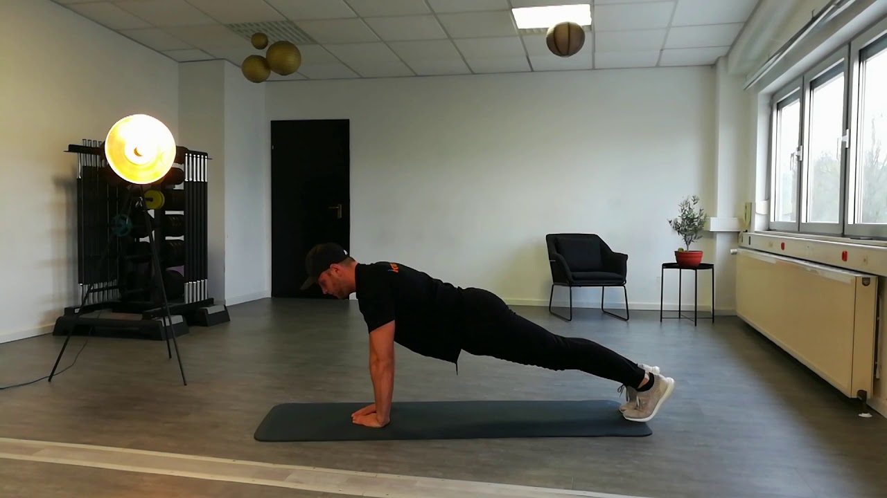 Krass Fit - Brust / Schulter - Diamantliegest&uuml;tz - Home Workout