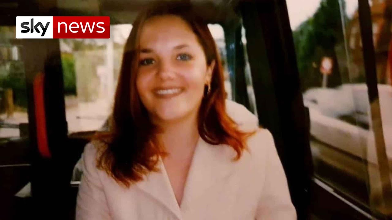 Two NHS nurses die after contracting COVID-19