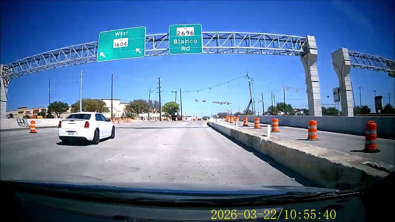 Driver's view of Blanco Rd./Loop 1604 DDI shortly after opening