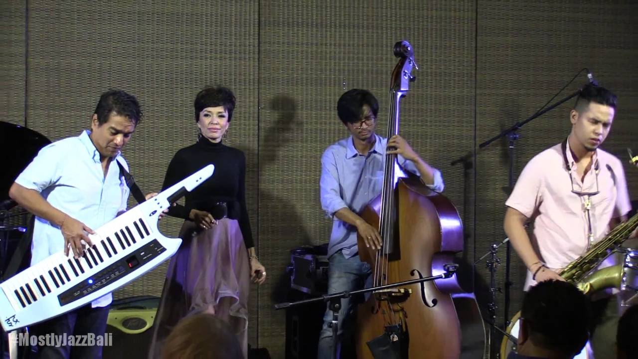 Indra Lesmana & Friends ft. Syaharani - All of Me @ Mostly Jazz in Bali 14/08/2016 [HD]