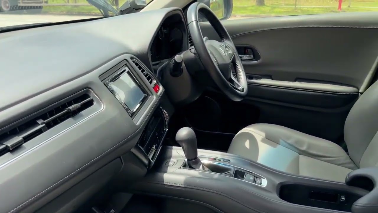 2016 Honda Vezel 1.5X CVT - Preference Motoring