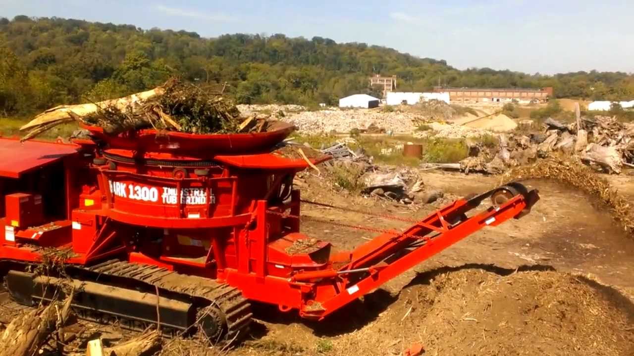 Morbark 1300 Tub Grinder