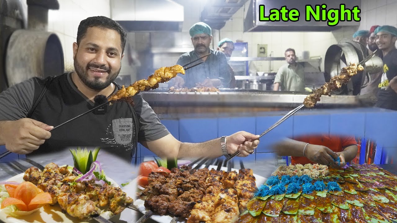 Late Night Street Food of Lahore, Karachi BBQ DHA | Jaidi Pan Shop DHA