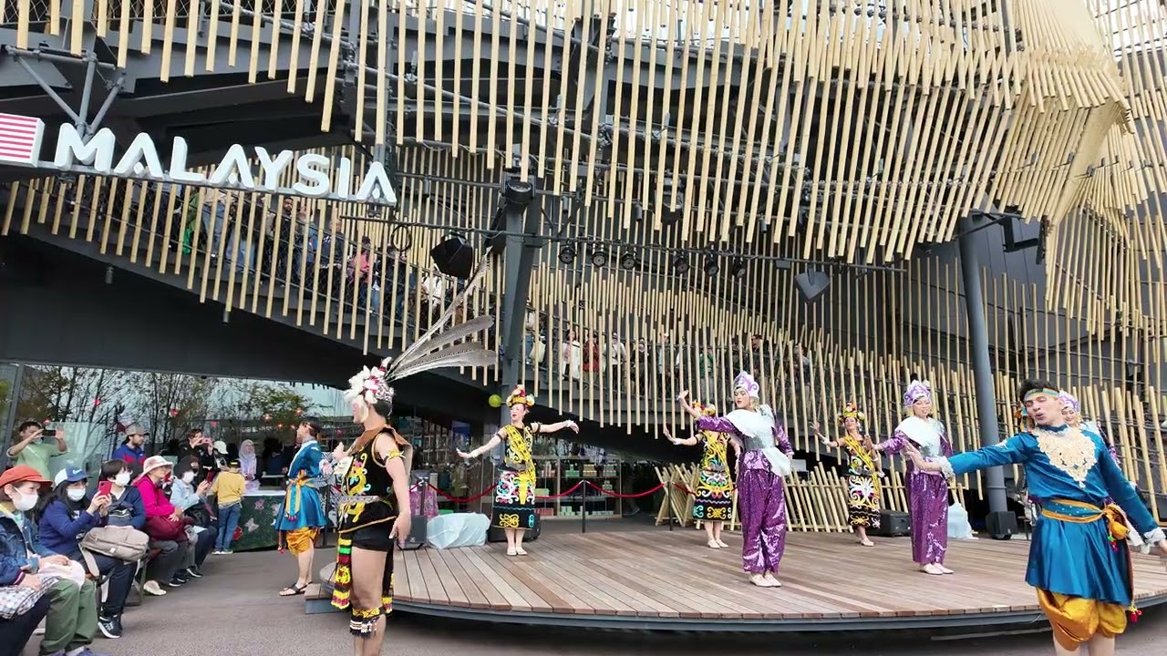 Malaysian folk dance.