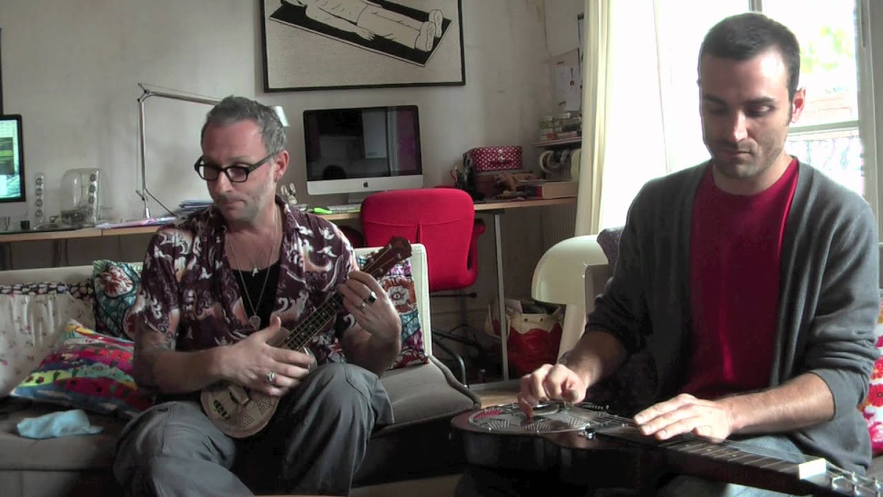 Bye Bye Blues de Paris (slide guitar and ukulele)
