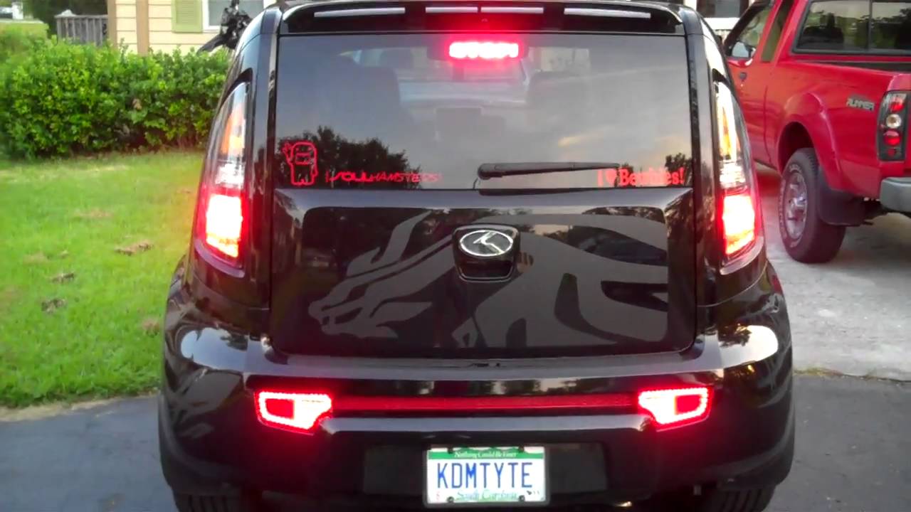 Kia Soul Rear Reflector LED Mod
