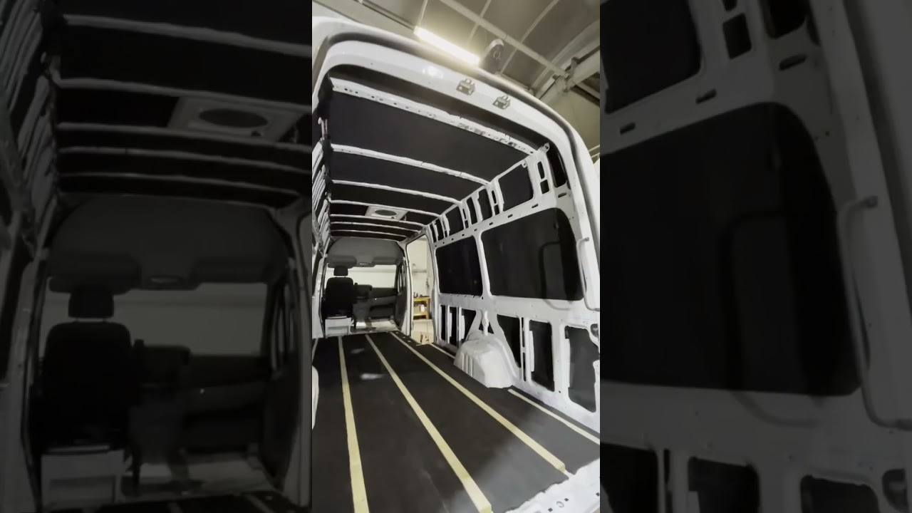 D&auml;mmung anbringen | Armaflex Sprinter zum Van Ausbau #van #vanlife #campervan #sprinter #vanbuild