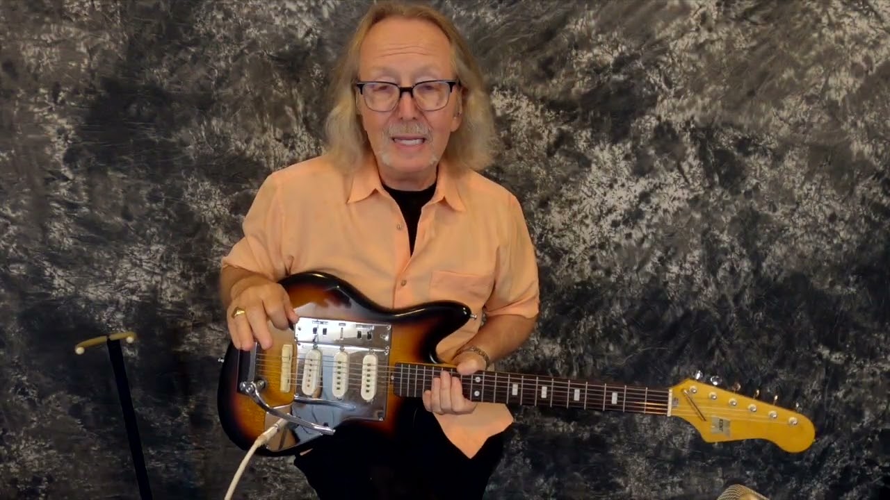 1966 Vintage Guyatone Kent Model LG-130T