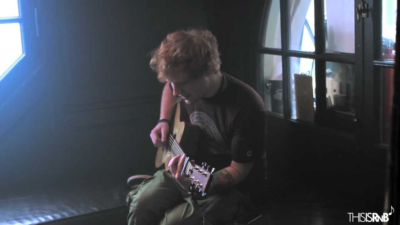Ed Sheeran Plays 