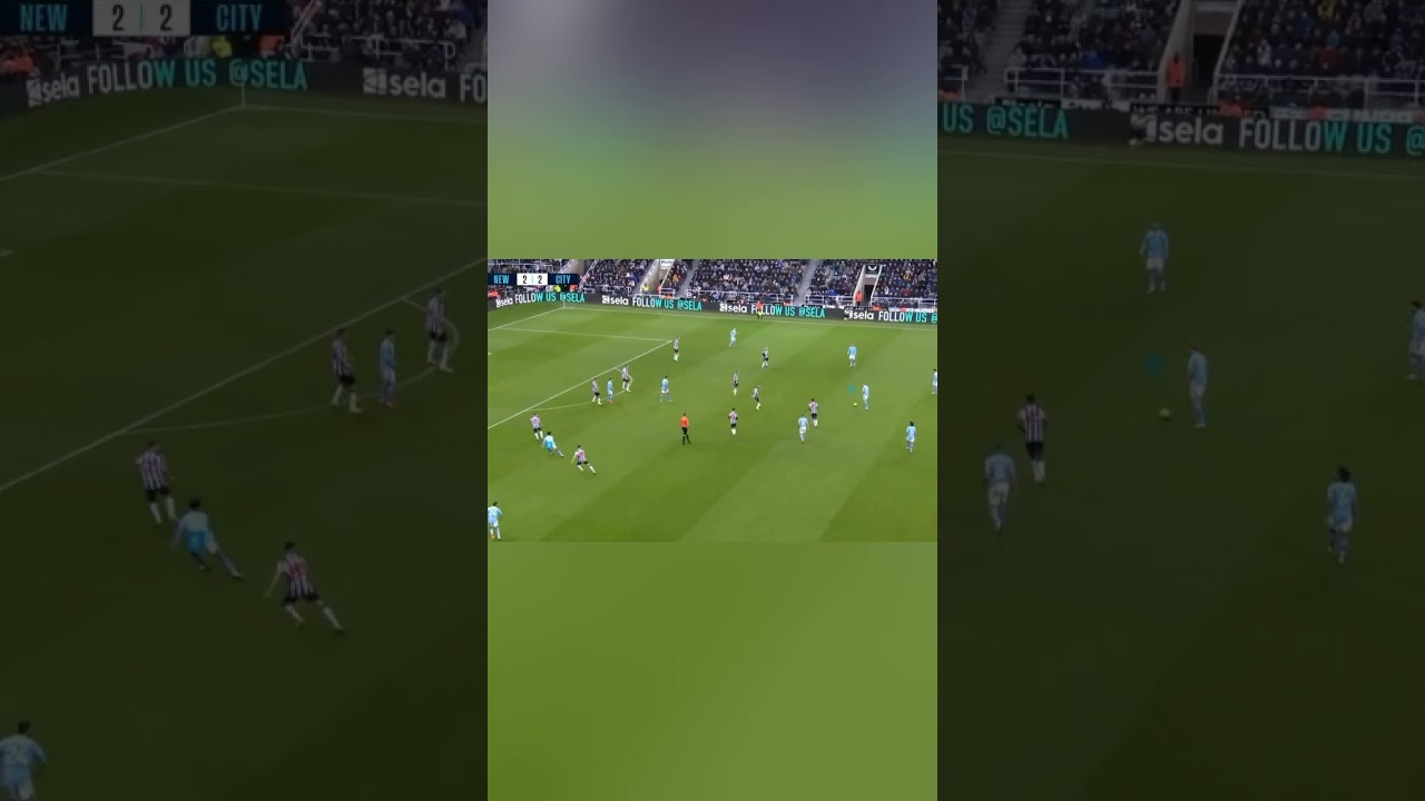 De Bruyne scanning 😎