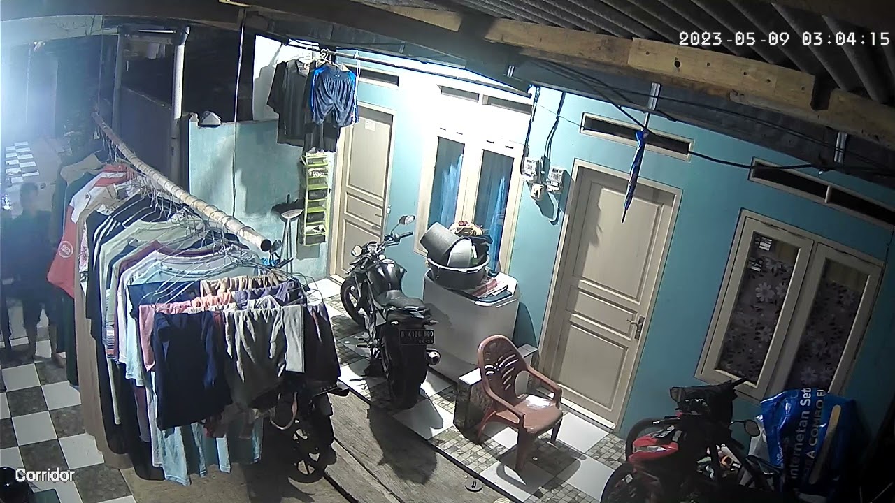 Maling Celana Dalam Wanita Mencuri Di Malam Hari Terekam kamera Cctv Rumah Warga